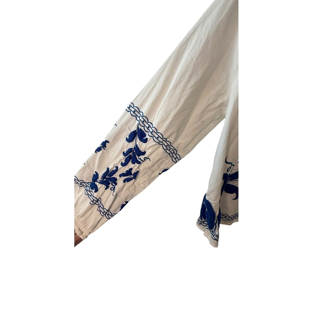 Roller Rabbit Embroidered Cotton Peasant Blouse White Blue Boho Top Medium - Picture 3 of 8